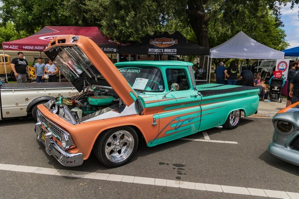 Décryptez les voyants de votre voiture en un clin d'œil